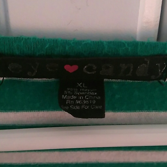 Top - Picture 2 of 4